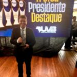 Presidente Dinho recebe prêmio nacional por modernização e transparência no Legislativo de João Pessoa