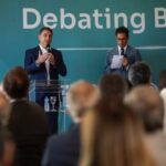 FLÁVIO BOLSONARO REPETE O ROTEIRO DO PAI E JÁ PREPARA O TERRENO PARA UMA POSSÍVEL DERROTA?